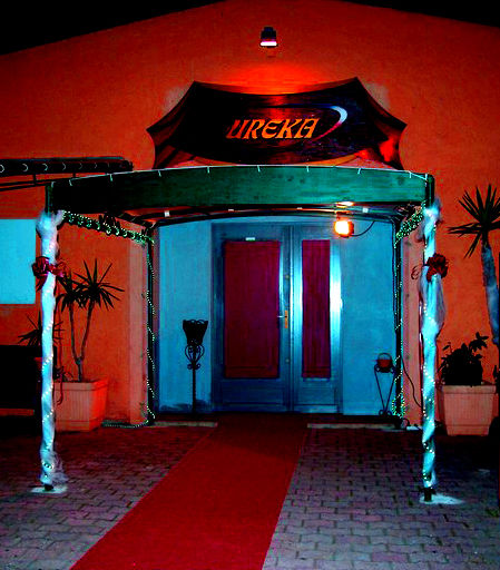 CABARET EUREKA LE LIEU MAGIQUE DES FANS DE PHILIPPE LEROY SOSIE DE CLAUDE FRANCOIS